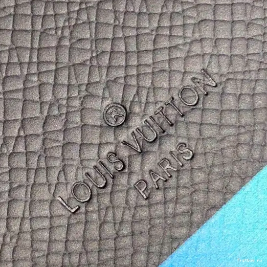 First bag ru Louis MINI SOFT TRUNK Vuitton 0630
